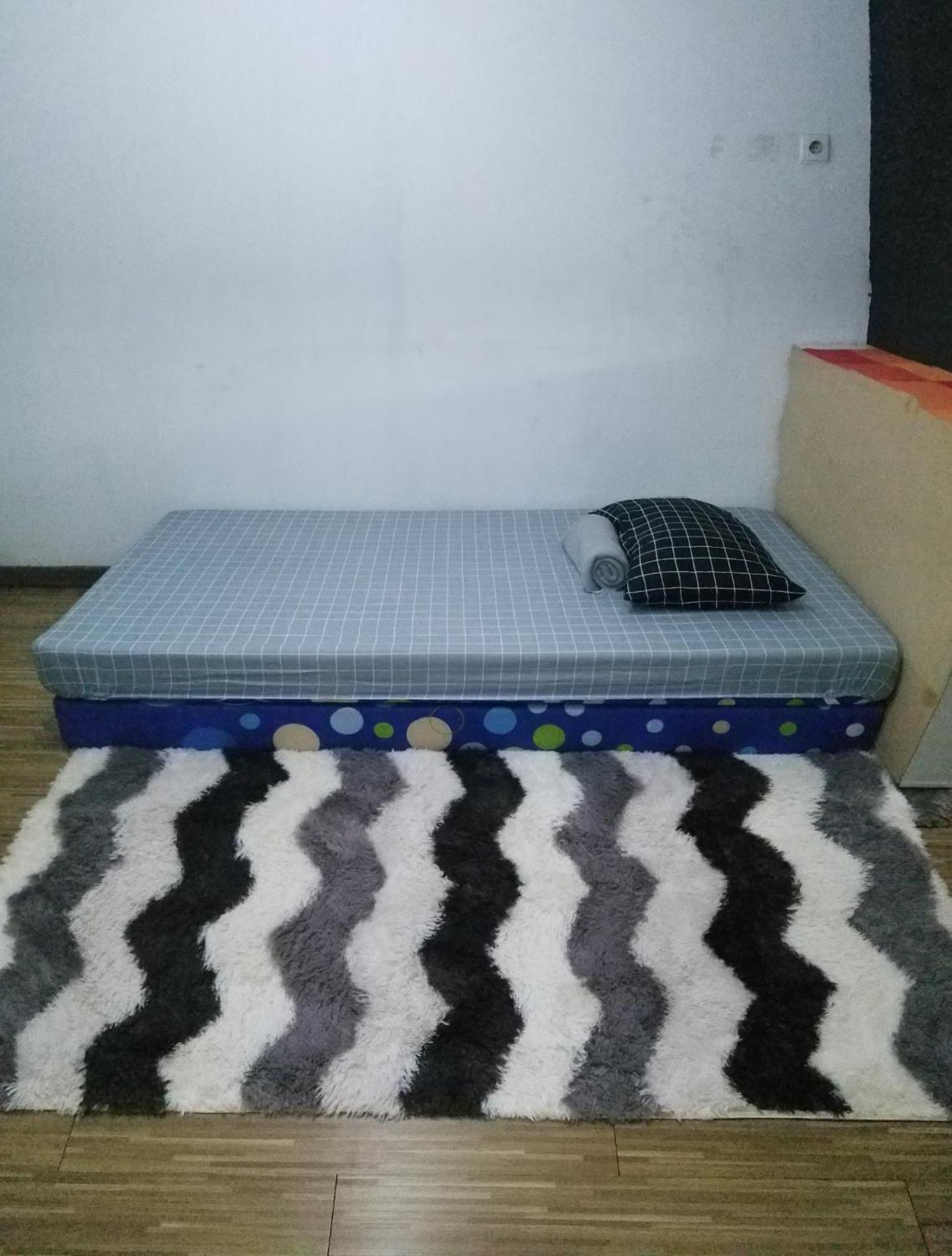 CoffeeBunk Hostel Tangerang Zimmer foto